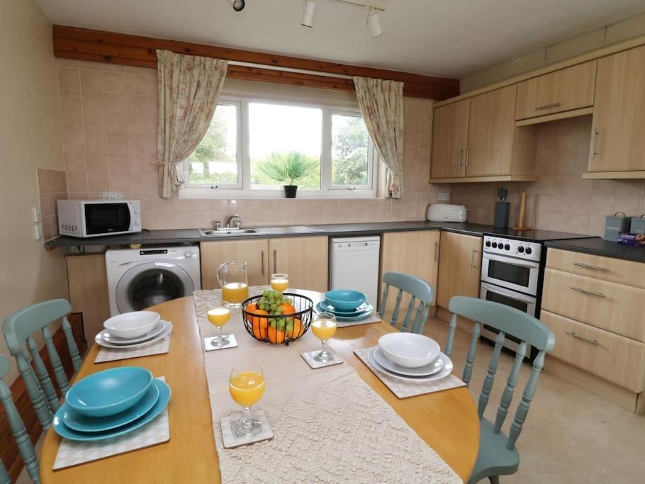 Cheerful Spacious 2 Bedroom Holiday Home St Anns 12 Gunnislake Exterior foto